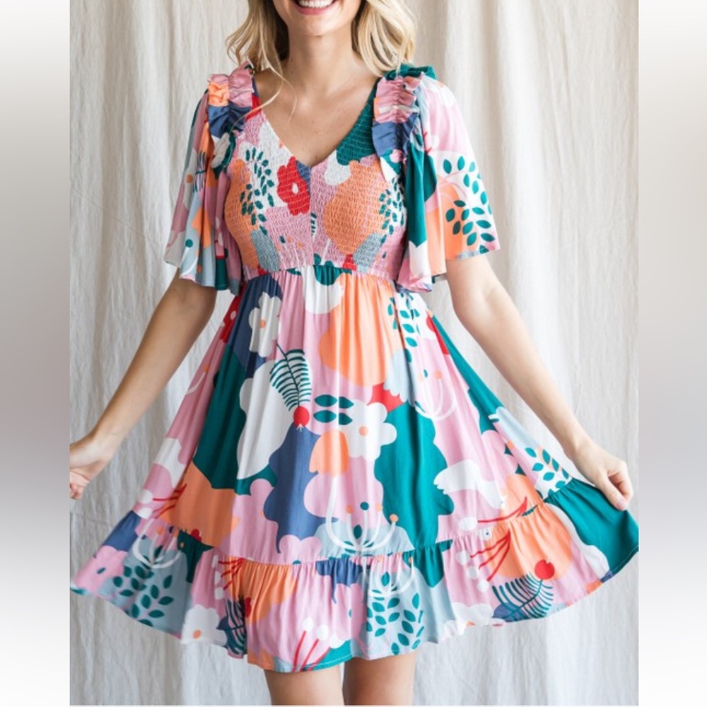 Cute Flower Dress - Picture 1 of 7